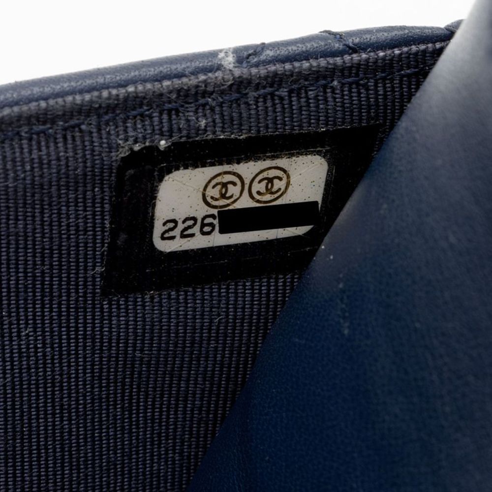 Chanel Lambskin Classic Wallet on Chain Bag - Picture 6 of 15